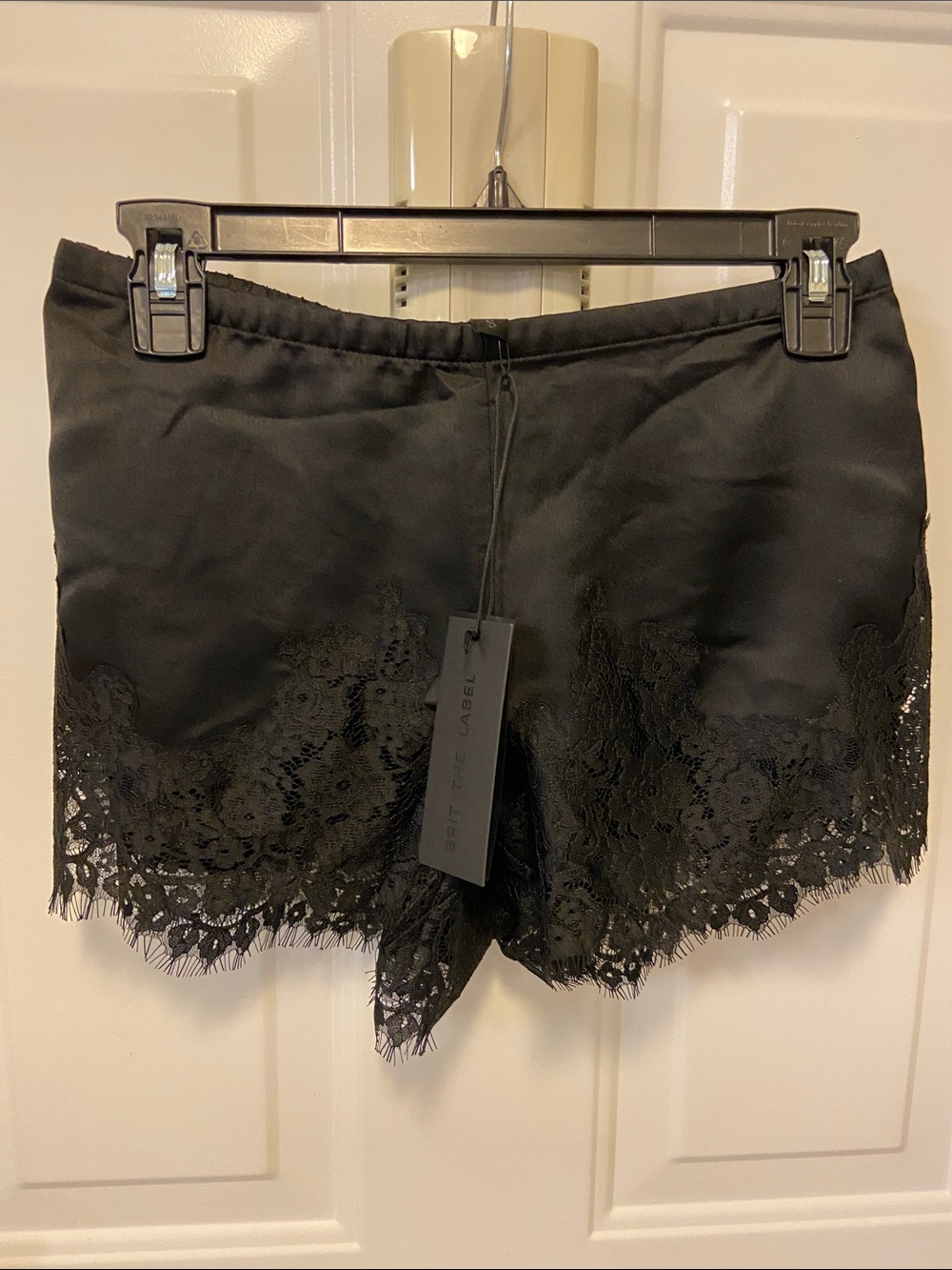 🖤Lace Trim  Shorts 🖤 - Picture 12 of 15